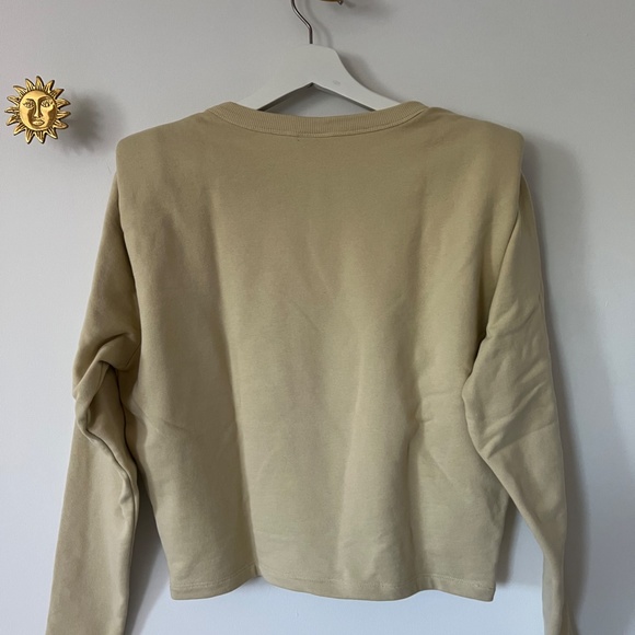 H&M - Shoulder-pad Sweatshirt - Picture 4 of 7